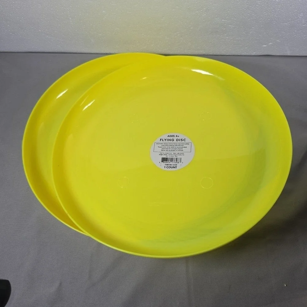 Frisbee Flying Disc Summer Spring Toys Set Of‎ 2 Yellow 10inch